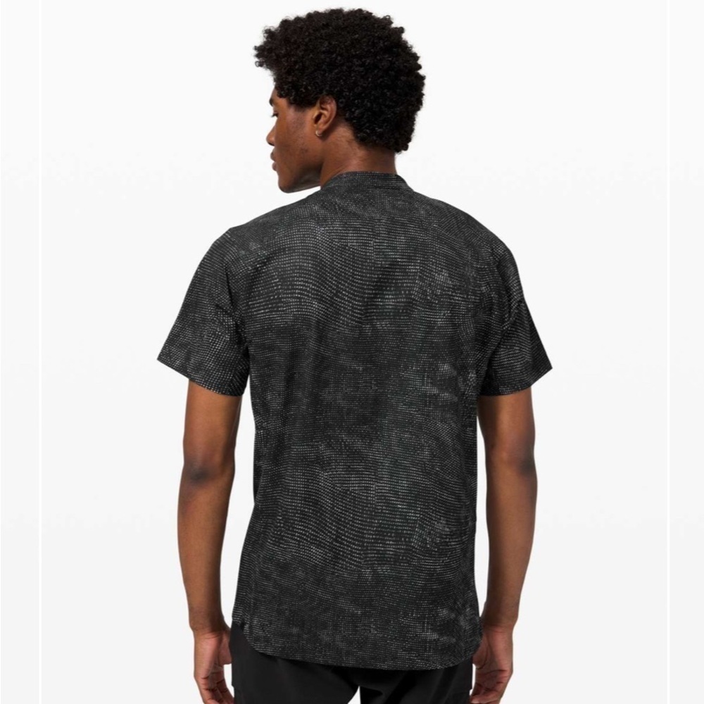 Lululemon Airing Easy Stand Collar Shirt Mens Size M Digital Drift Black Multi - Picture 9 of 10